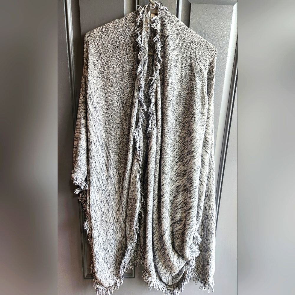 Michael Stars Gray Knit Wrap Poncho Blanket Cape Fringe 100% Cotton One Size OS